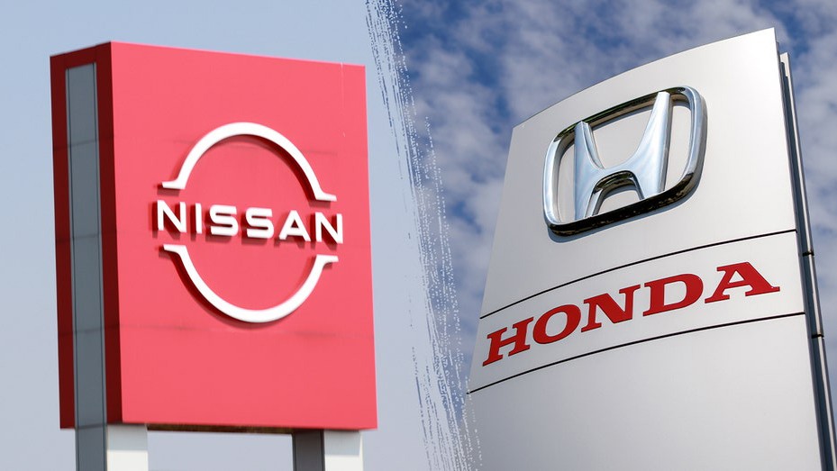 Đẩy Nhanh Sáp Nhập Với Nissan